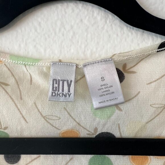 DKNY City Knits Women’s Sleeveless Top Y2K Lightweight Mesh Small - Picture 3 of 4